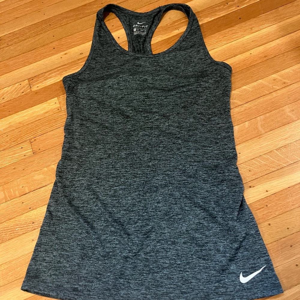 Nike Dri-Fit workout tank size XS charcoal gray